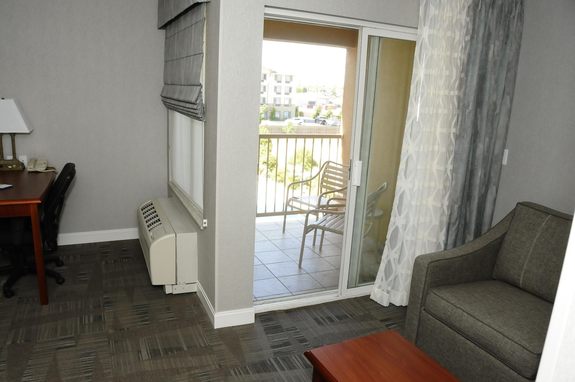 Hampton Inn & Suites Redding Eksteriør billede