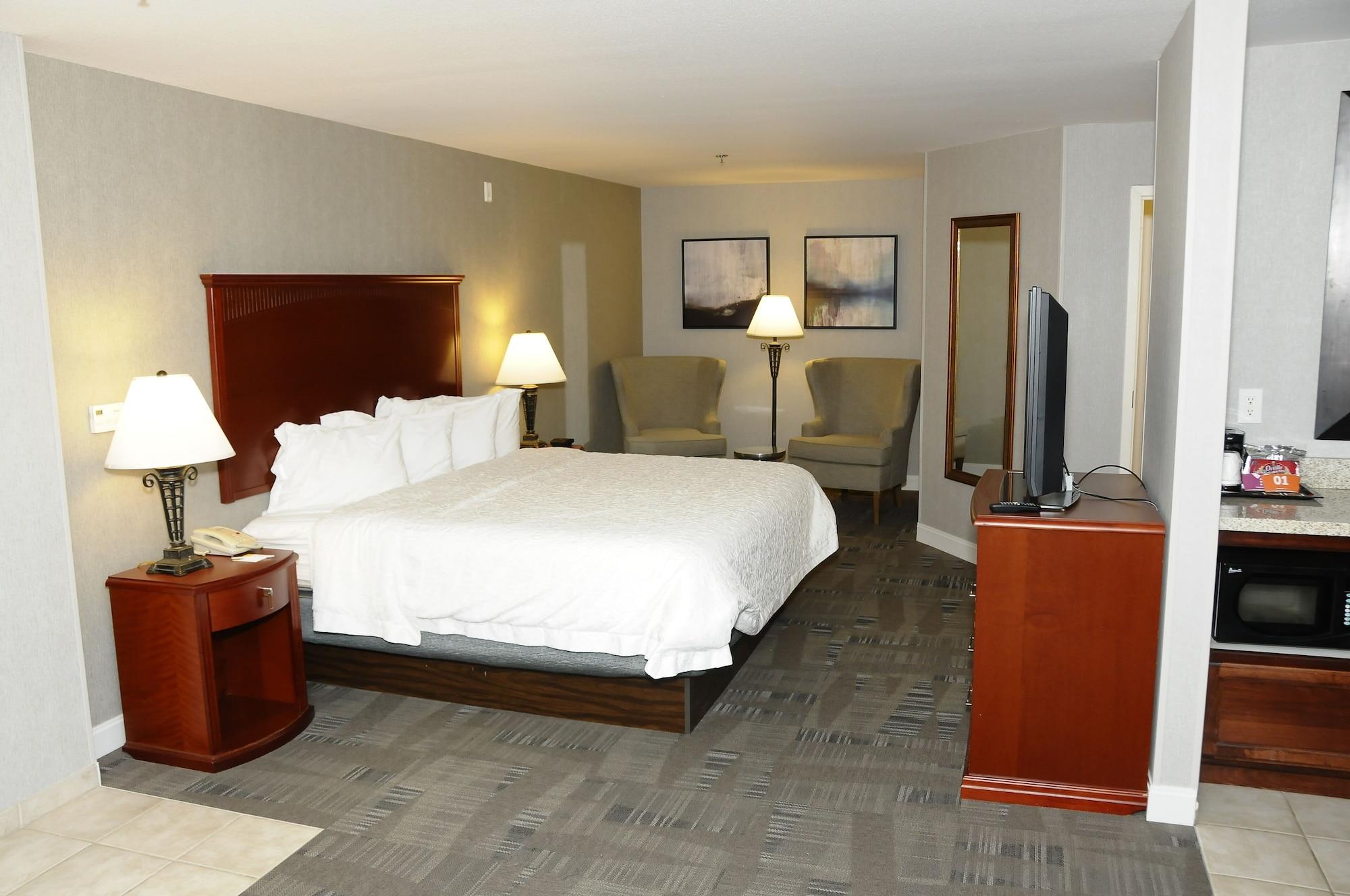 Hampton Inn & Suites Redding Eksteriør billede