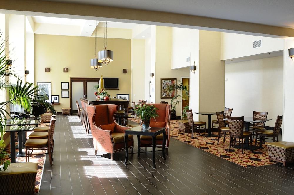 Hampton Inn & Suites Redding Eksteriør billede
