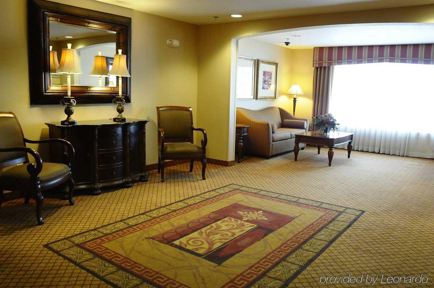 Hampton Inn & Suites Redding Eksteriør billede